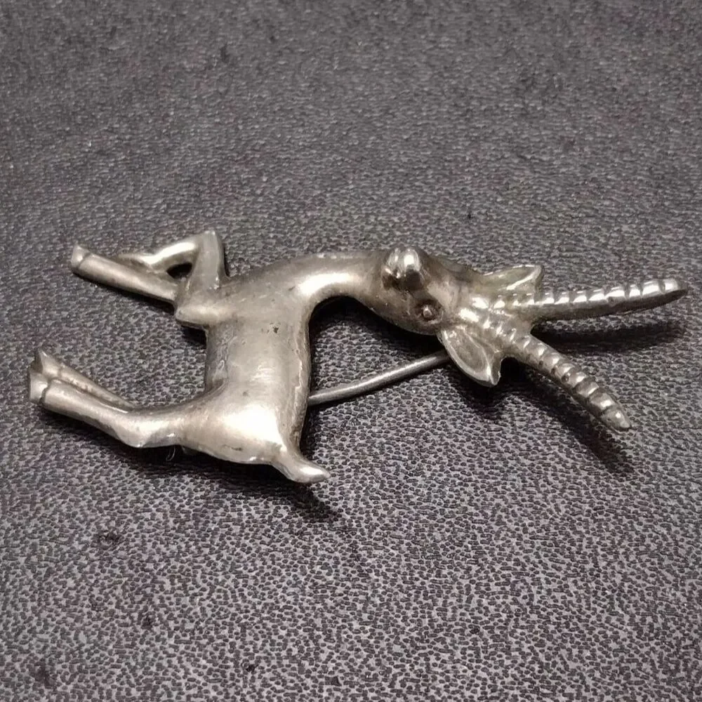Sterling silver antelope gazelle vintage brooch